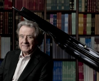 ルドルフ・ブッフビンダー ピアノ